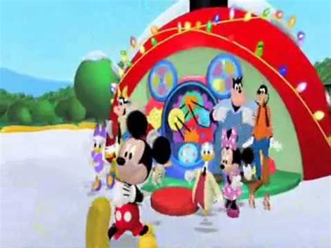 Mickey Mouse Clubhouse Pajama Hot Dog Dance