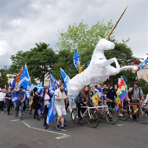 Unicorn, Comeback Symbol of Scottish Independence, Is a Hit With Little ...