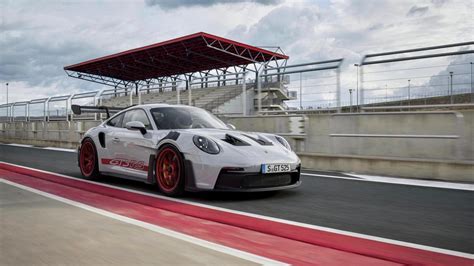 2023 Porsche 911 GT3 RS Is a Lap-Time Champ - CNET