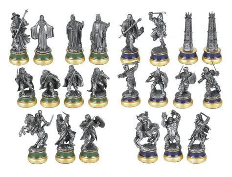 Lord Of The Rings Chess Set by Noble Collection