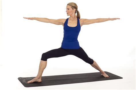 7 Yoga Moves For Weight Loss - Myprotein