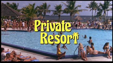 Happyotter: PRIVATE RESORT (1985)