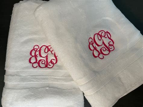 Monogrammed Bath Towels Personalized Towels Monogrammed - Etsy