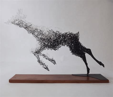 Wire Sculpture Inspired by Calder Puts Contemporary Spin on Wire Art