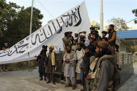 Taliban seize American weapons including aircraft, missiles