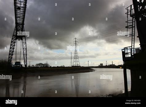 Newport Transporter bridge Stock Photo - Alamy