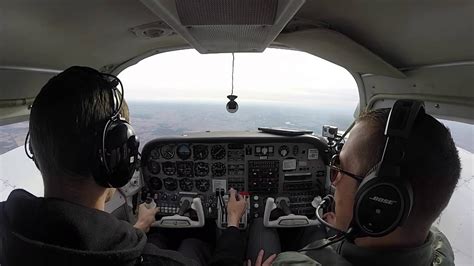 Beechcraft Duchess: Taking the BE 76 up with my friend. - YouTube