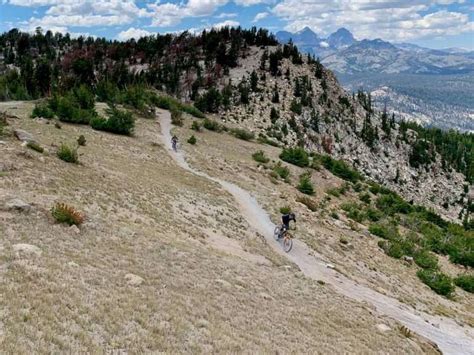 8 Awesome Mammoth Lakes Bike Trails for Outdoor Adventure