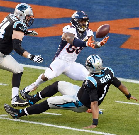 Cam Newton fumble - Super Bowl 50 in Pictures - ESPN