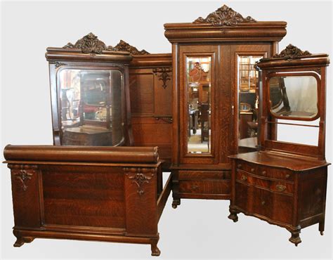 Antique Bedroom Furniture - Antique Cherry Oak Tufted Queen Bedroom Set ...