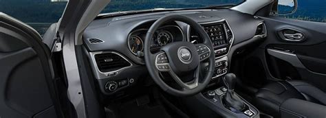 2019 Jeep Cherokee Interior Features and Dimensions