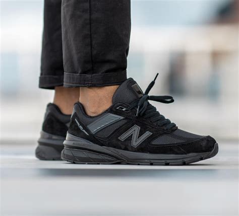 On Sale: New Balance 990v5 "Triple Black" — Sneaker Shouts