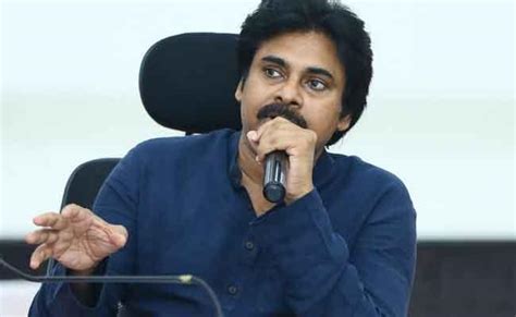 Pawan Kalyan Still Needs Political Clarity | greatandhra.com