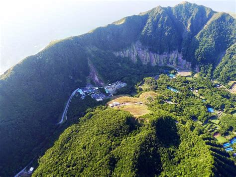 Amazing and Beautiful Places: Aogashima Volcano, Japan