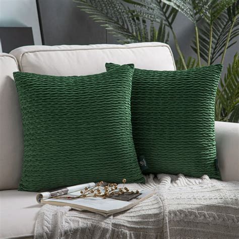 Phantoscope Textured Pleated Velvet Zigzag Chevron Decorative Throw Pillow, 18" x 18", Green, 2 ...
