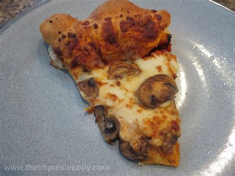 Pizza Hut Bacon Cheese Stuffed Crust Pizza Slice | Explore t… | Flickr ...