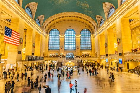 Grand Central Food Hall Reopens With Indoor Hightop Tables - Eater NY