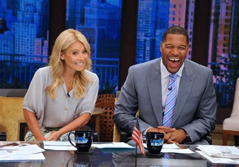 Michael Strahan to Join Good Morning America? - The Hollywood Gossip