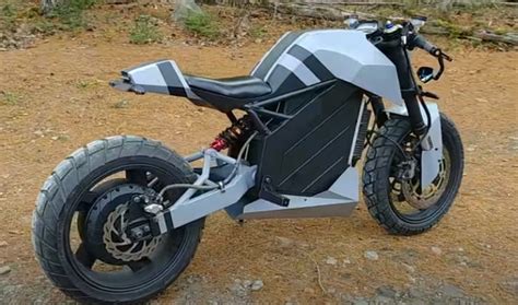 A Guide to Building Your Own Electric "Streetfighter" Style Motorcycle