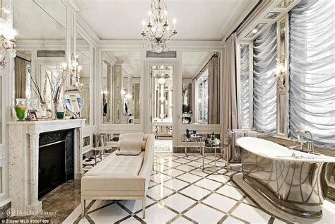 Inside the sprawling New York mansion on sale for $79.5M | Daily Mail ...