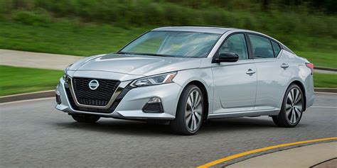 2020 Nissan Altima Review, Pricing, and Specs