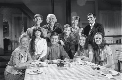 Una famiglia americana: annunciato il cast del revival The Waltons: Homecoming