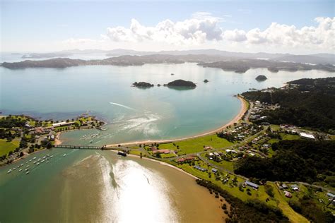 Waitangi Holiday Park - Bay of Islands Travel Guide - New Zealand