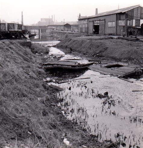 Lancaster Canal Preston. c.1960 | The partially de-watered s… | Flickr