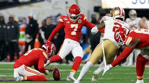 Chiefs' Harrison Butker drills longest field goal in Super Bowl history ...