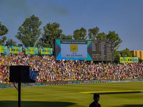 A Sunday Cricket Match at Wanderers Stadium - The Scribs and Nibs