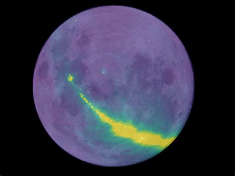 The Milky Way's Reflection Shines on Surface of the Moon in Stunning New Image | Space