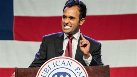 Indian-origin Vivek Ramaswamy rises in Republican race, now tied at 2nd ...