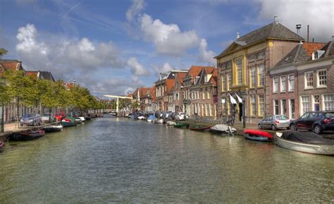 Alkmaar Canal, Holland stock image. Image of draw, sunny - 48494499