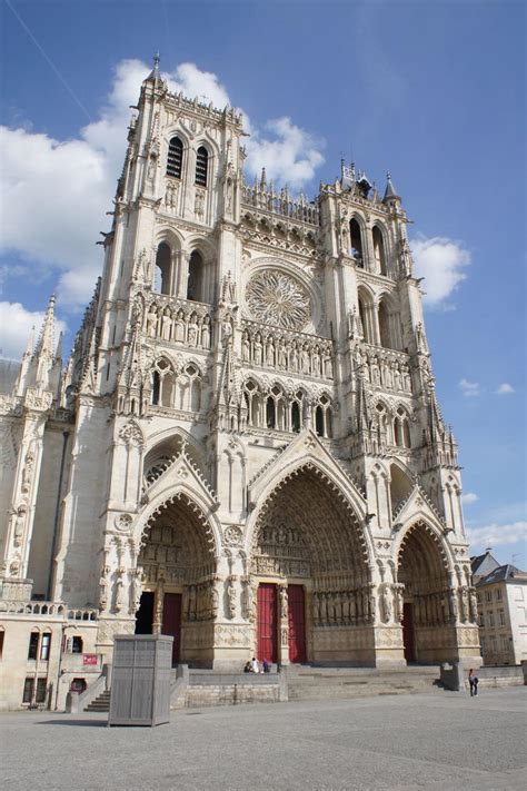 Amiens Cathedral (Amiens, 1269) | Structurae