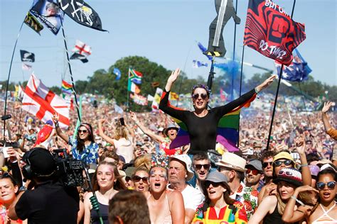 UK river polluted by cocaine, ecstasy from Glastonbury festival | Daily ...