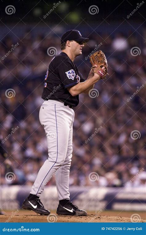 Al Leiter editorial photo. Image of game, series, york - 74742256