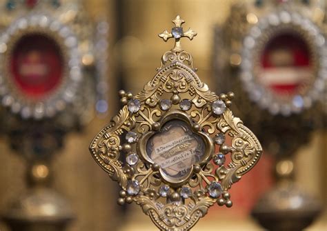 U.S. shrines boast massive numbers of saint relics