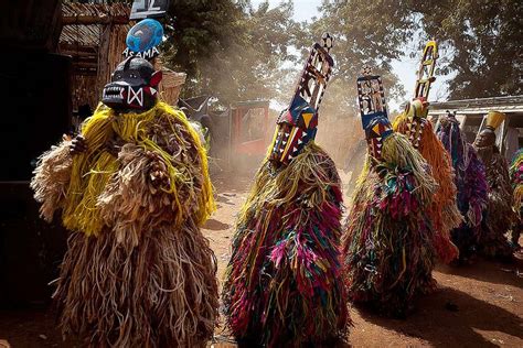 Festival des Masques de Dédougou, Burkina Faso | African shop, Peter and the starcatcher, Modern ...