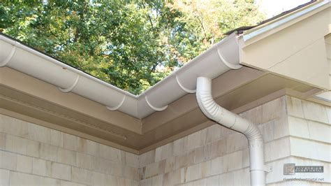 6" Aluminum Eggshell half round gutter | Gutters, How to install gutters, Roof detail