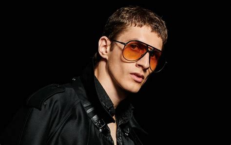 Tom Ford Sunglasses Sale: Top 10 New Models for Men in 2023 – LookerOnline