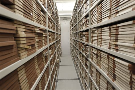 File:Film archive storage (6498619601).jpg - Wikimedia Commons