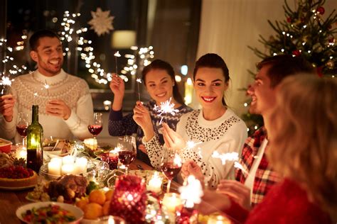 Familienfest zu Weihnachten planen - 3 Tipps für eine stressfreie Vorbereitung - Familien-Frage.de