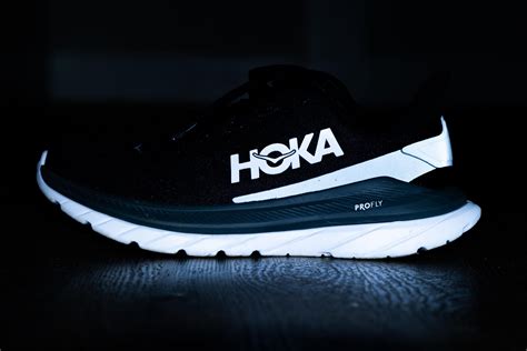 Cut in half: Hoka Mach 4 Review | RunRepeat