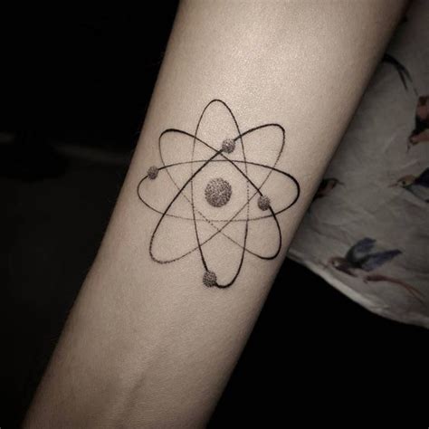 30 Amazing Science Tattoos To Nerd-Out On | — Tattoos ON Women — | Science tattoos, Atom tattoo ...