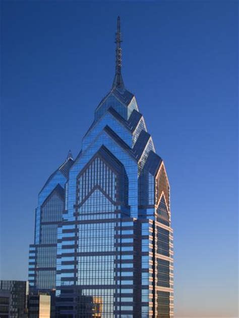 Liberty Place observation deck aimed at expanding city’s tourism scene - Philadelphia Business ...