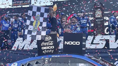 NASCAR Recap: Kyle Larson Wins at Martinsville