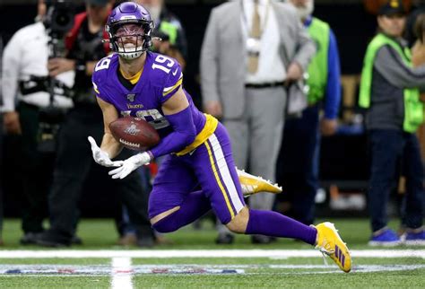 Adam Thielen Injury: Vikings WR Hurts Ankle, Gets Stitches