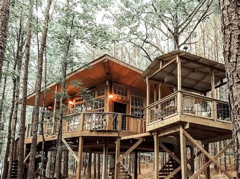 Wanderlust Treehouse, Tree Houses, Crane Hill, United States of America | Glamping Hub