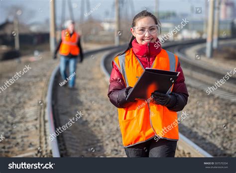 Railroad Workers Doing Their Job Stock Photo 507570334 | Shutterstock