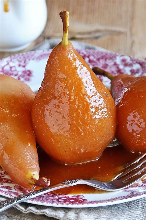 Roasted Pears with Caramel Sauce | KitchMe | Pear dessert recipes, Pear recipes easy, Pear recipes